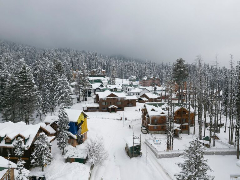 25 Best Places For Snowfall In India Zingbus