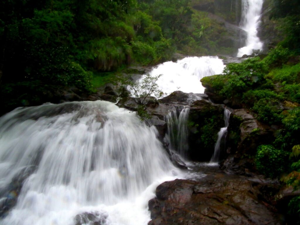 Irrupu waterfall