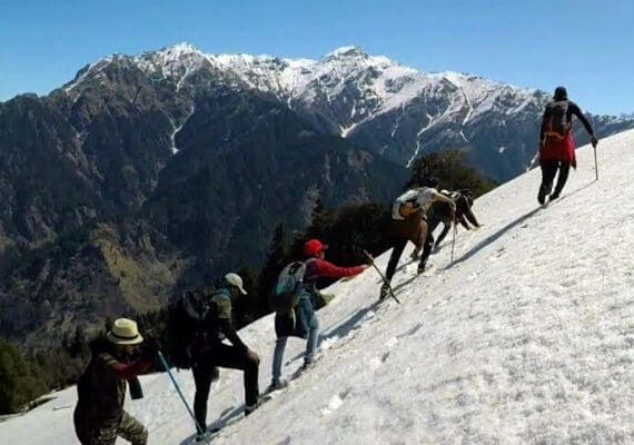 Trekking in manali