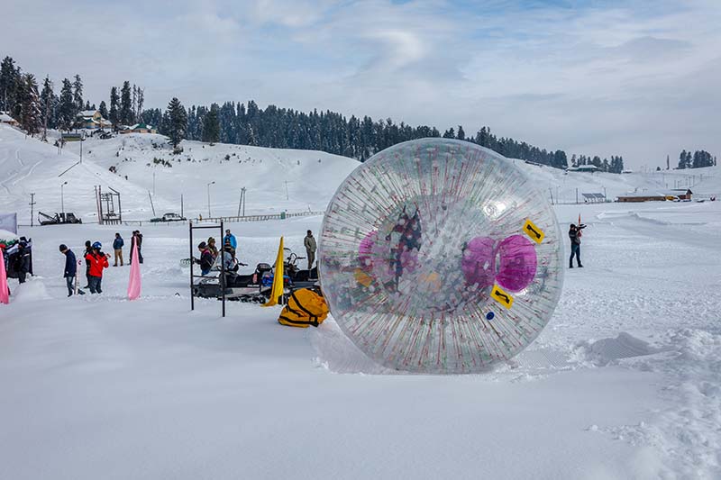 Zorbing in Manali