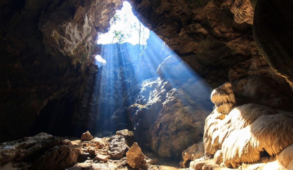 A PHOTO OF BUDHER CAVE