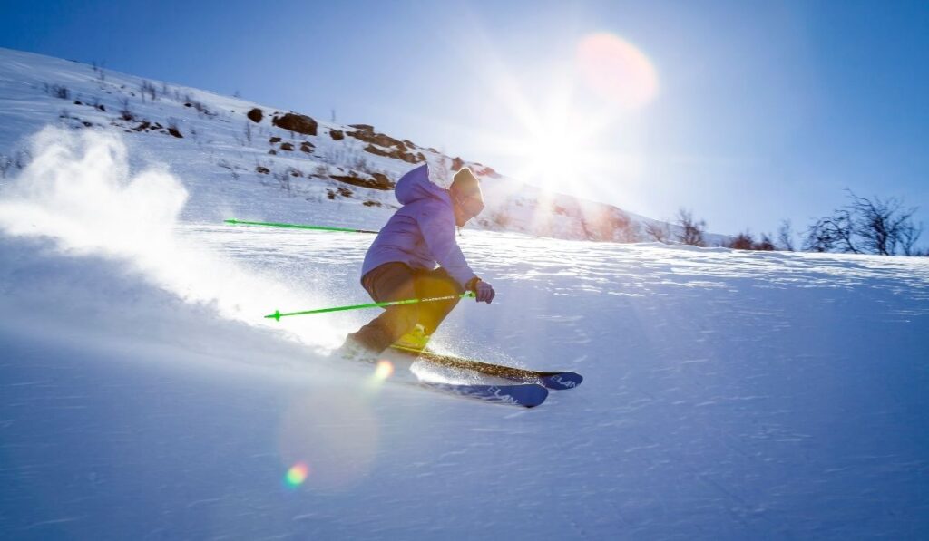 skiing in mundali