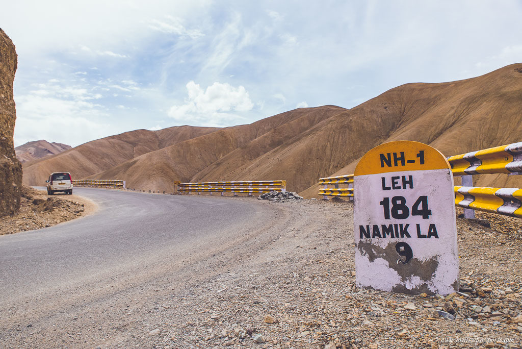 leh ladakh via car