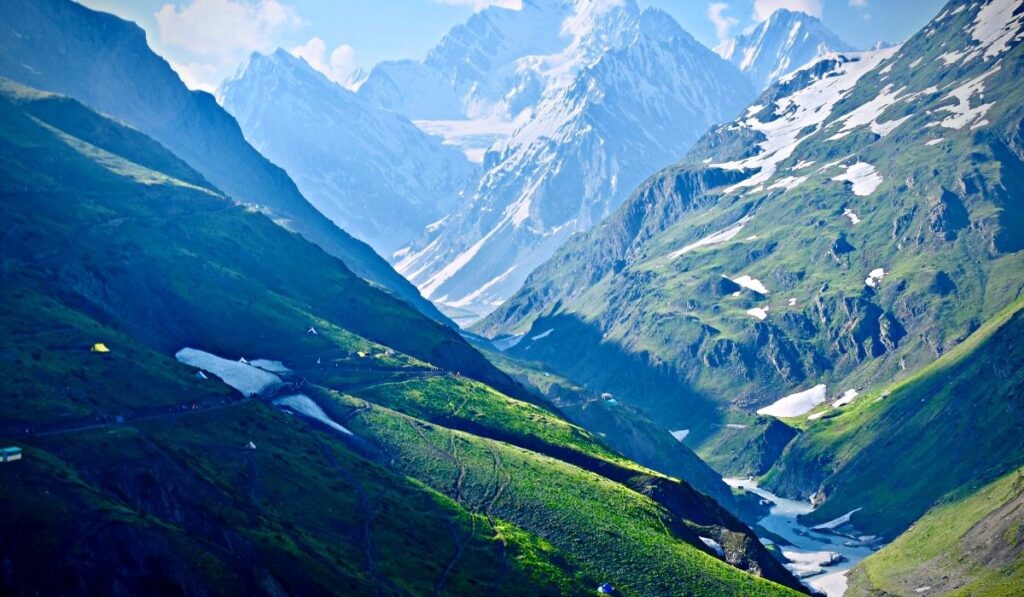 A photo of pabbar valley himachal pradesh