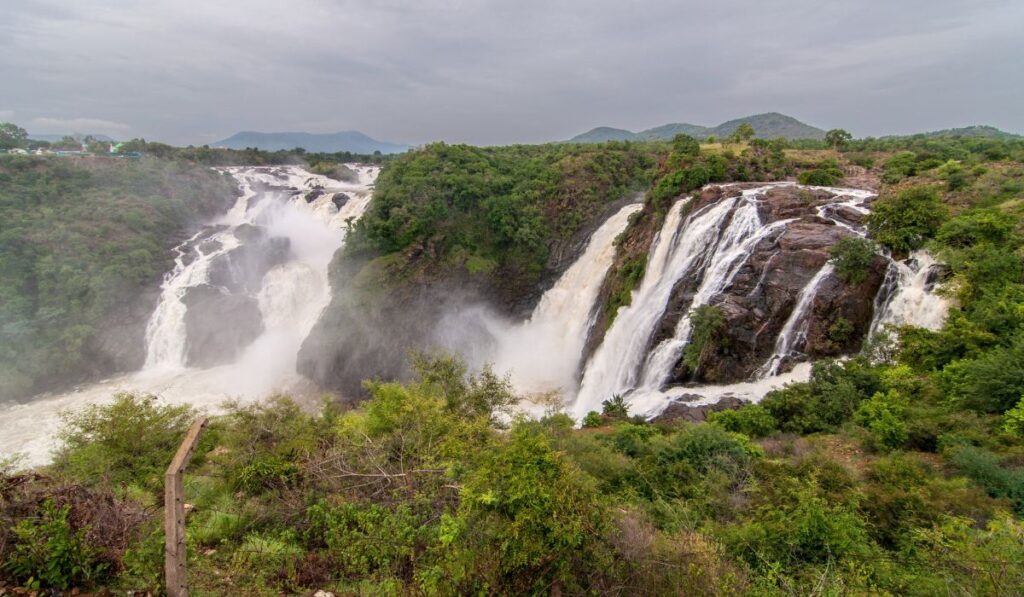 Shivanasamudra Falls