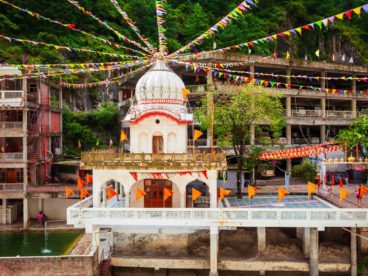 Unveiling the Top 5 Things to Do in Manikaran
