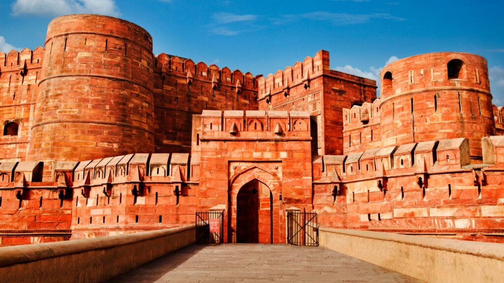 places to visit in Agra