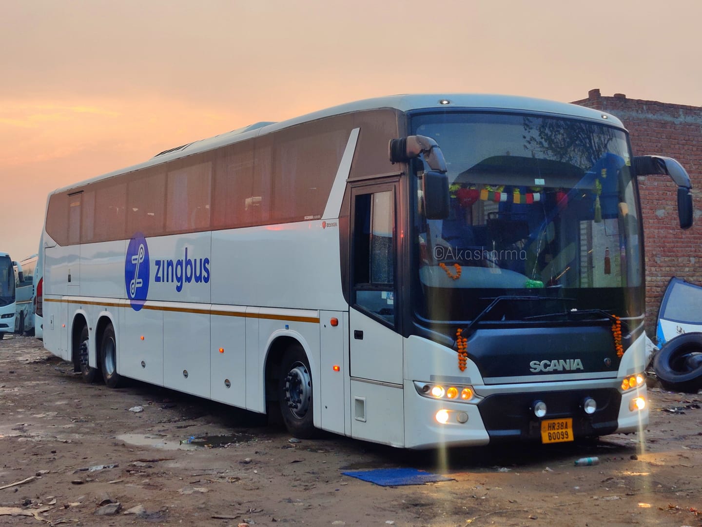 Why Overnight Sleeper Buses are a Great Way to Travel in India?