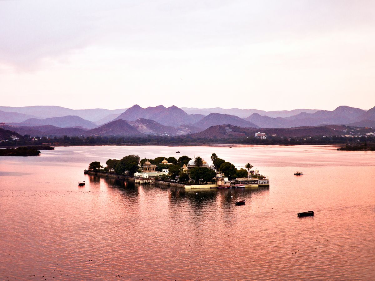 Unveil the magic of Udaipur: Top 7 Places to Visit in Udaipur.