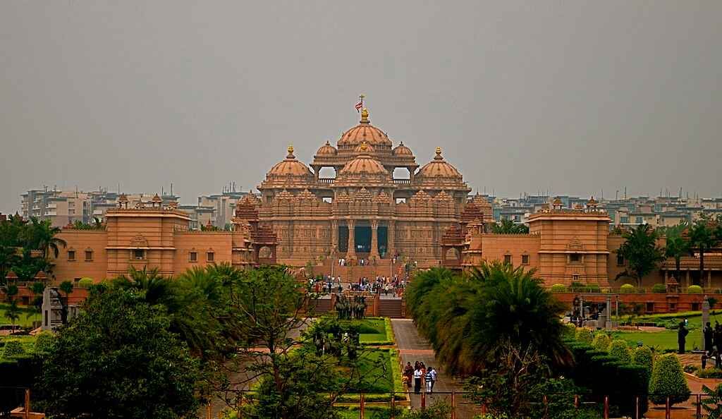 Akshardham temple - Spiritual Places to visit in Delhi with family 