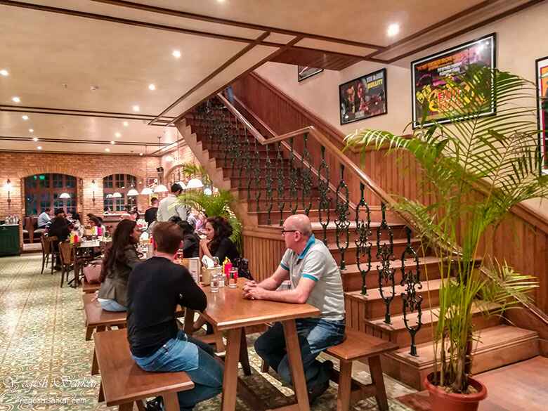 Bill Chill Cafe - Restaurant in Connaught Place, Delhi