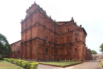 10 Famous Churches in Goa to Visit at the Christmas