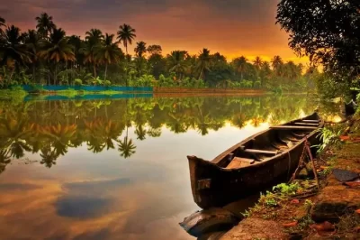 Top Places To Visit In Kerala