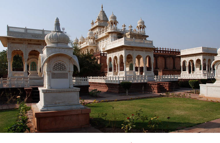 Top 10 Places to Visit in North India: Jaswant Thada in Jaipur, India