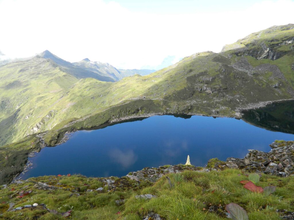 Khangchendzonga National Park: High altitude lake in KNP
Date: 01/01/2011
Author: FEWMD
Copyright: © FEWMD
Source: Nomination file
Places to visit in sikkim