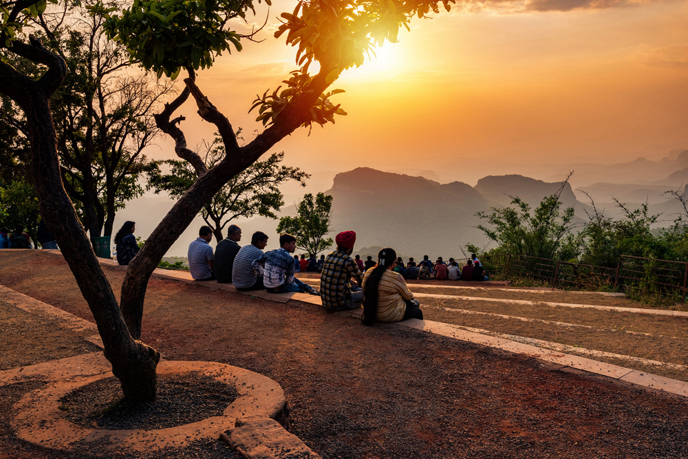 Tourists at Dhoopgarh - Pachmarhi 