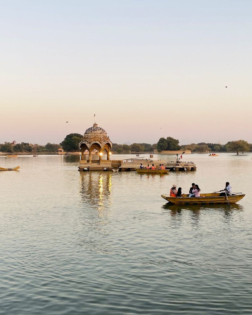 Gadisar Lake