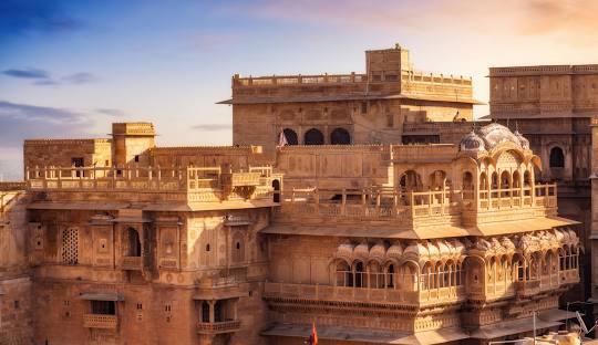 licensed-image (15) - Golden View of Jaisalmer Fort 