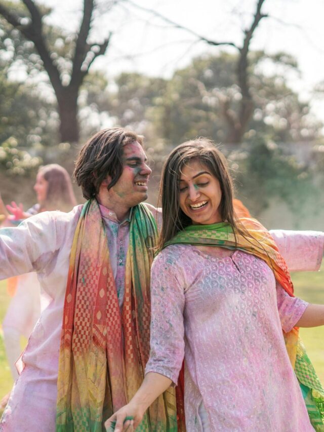 Holi Festival 2025 Celebrations in India: From Mathura’s Lathmar to Udaipur’s Royal Colors and More